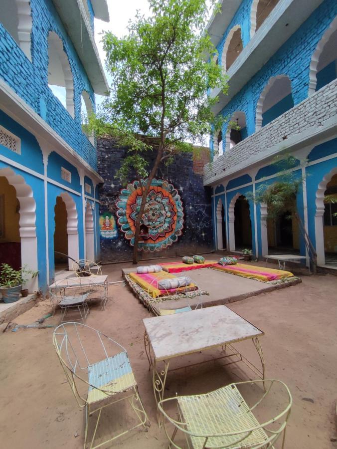 Albergue Hide-In Pushkar Exterior foto