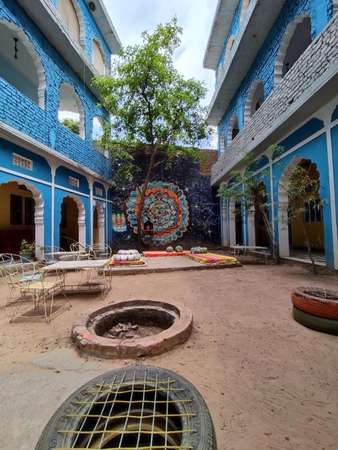 Albergue Hide-In Pushkar Exterior foto