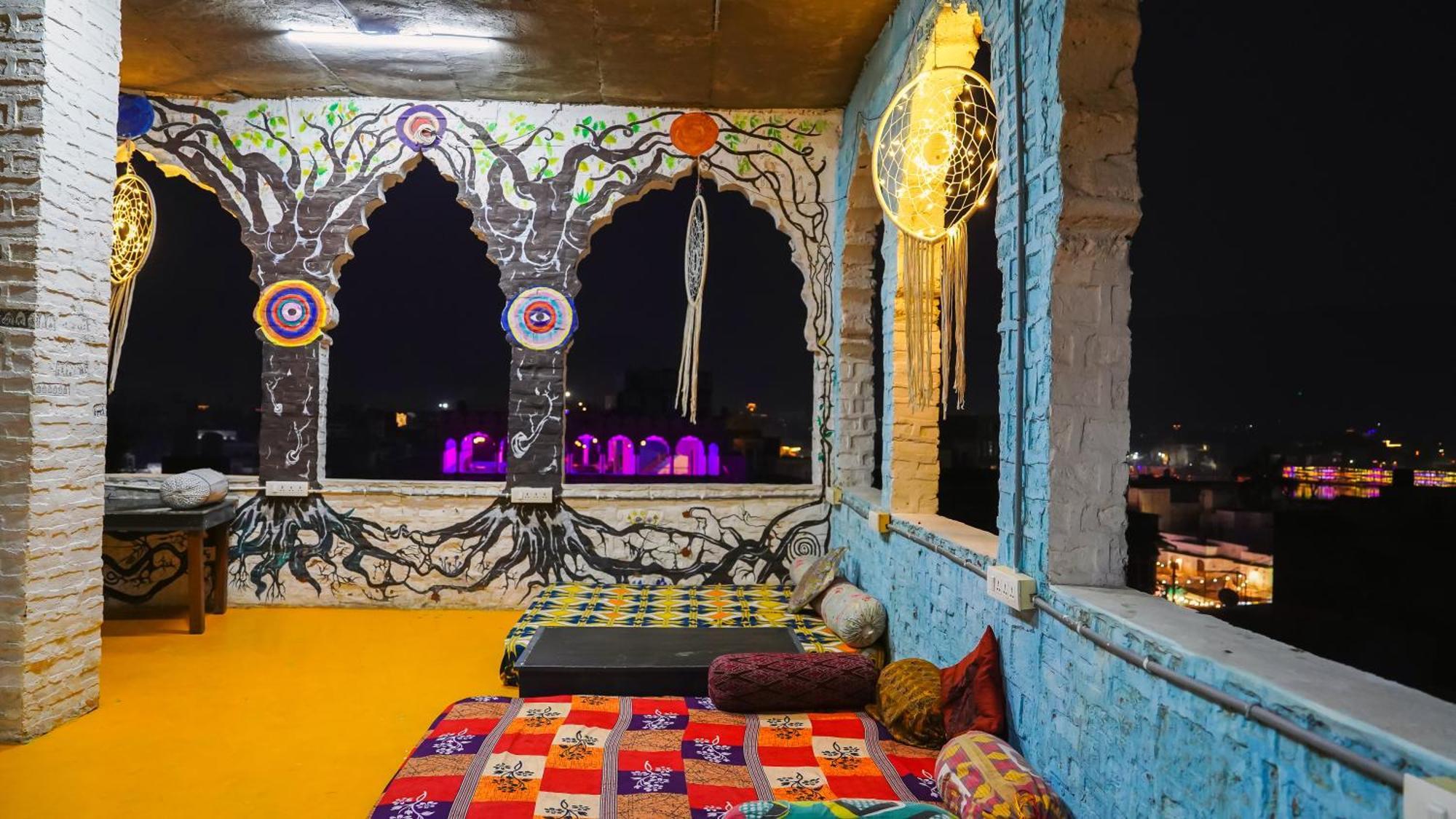 Albergue Hide-In Pushkar Exterior foto